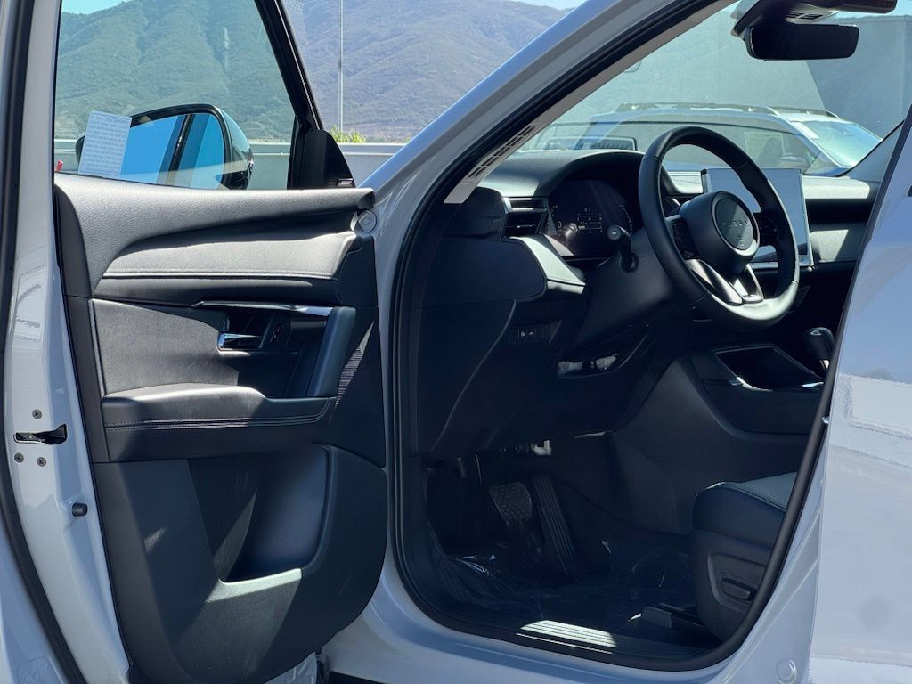 New 2026 MAZDA CX-5 2.5 S w/ Premium Package AWD/4WD image 8