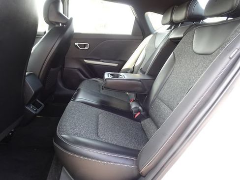 Used 2025 Kia K4 GT-Line w/ GT-Line Sunroof Package FWD image 9