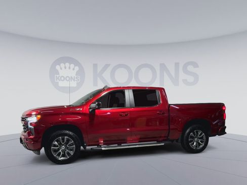 Used 2024 Chevrolet Silverado 1500 RST w/ Z71 Off-Road Package image 7