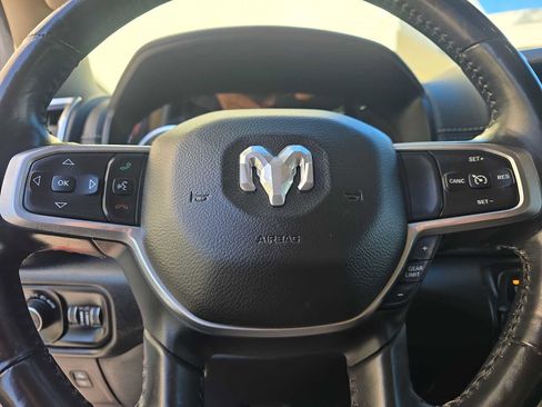 Used 2021 RAM 1500 Laramie image 26