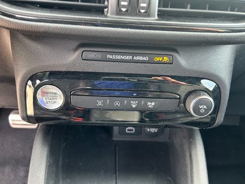 Used 2024 Ford Escape ST-Line w/ Tech Pack #1 AWD/4WD image 16