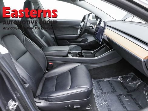 Used 2018 Tesla Model 3 Long Range image 21