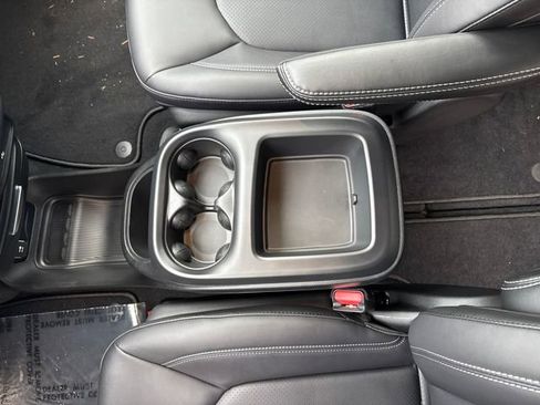 New 2026 Chrysler Pacifica Select image 26