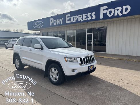 Used 2013 Jeep Grand Cherokee Laredo w/ Laredo E Group image 1