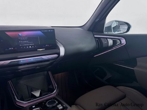 Used 2026 BMW X3 xDrive30 w/ Convenience Package image 23