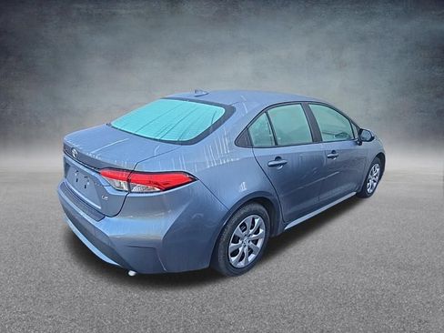 Used 2022 Toyota Corolla LE w/ Carpet Mat Package (TMS) FWD image 8