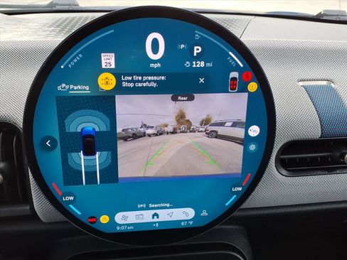 Used 2025 MINI Cooper 2-Door Hardtop image 20