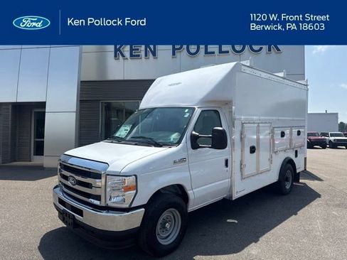 New 2027 Ford E-350 and Econoline 350 Super Duty w/ Power Equipment Group RWD image 1