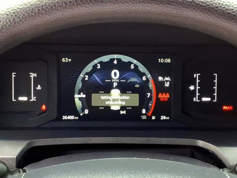 Certified 2024 Toyota Tacoma SR5 AWD/4WD image 24