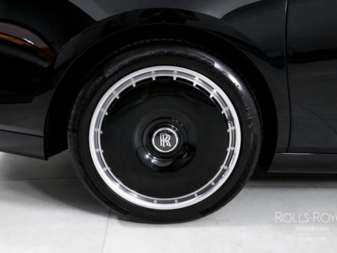 Certified 2025 Rolls-Royce Phantom Sedan image 39