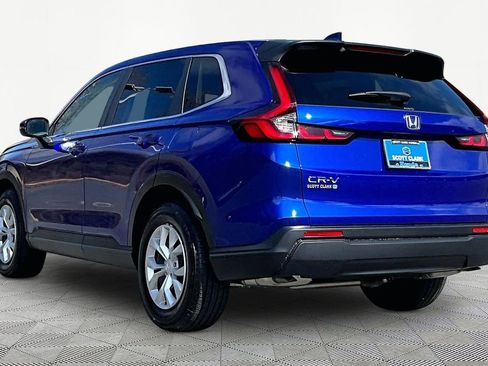 Used 2025 Honda CR-V LX image 5