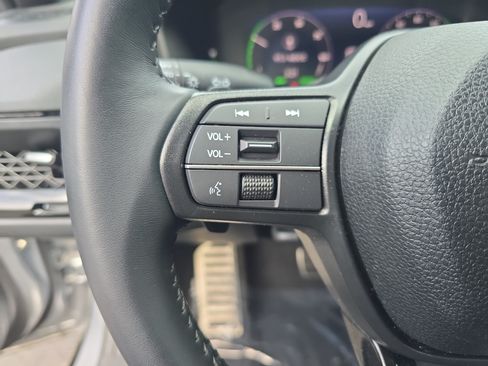 Used 2024 Honda Accord Sport image 16