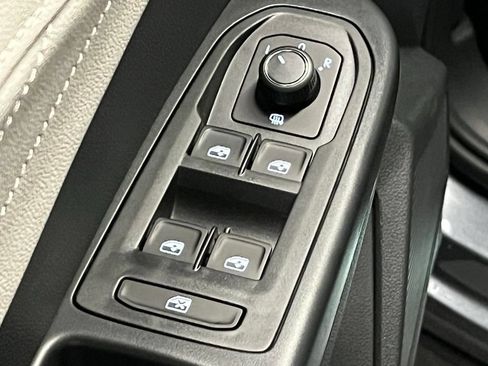 New 2026 Volkswagen Taos SEL AWD/4WD image 19