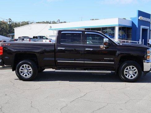 Used 2019 Chevrolet Silverado 2500 LTZ w/ Duramax Plus Package image 8
