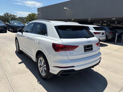 New 2025 Audi Q3 2.0T Premium image 8