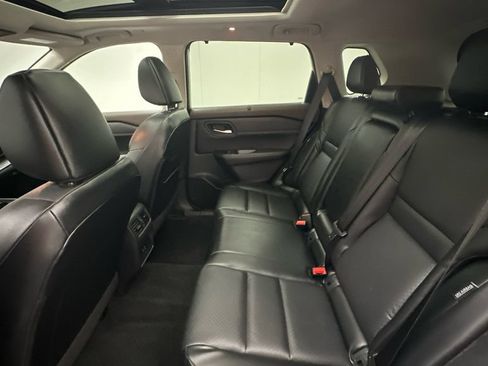 Used 2023 Nissan Rogue SV w/ SV Premium B Package AWD/4WD image 10