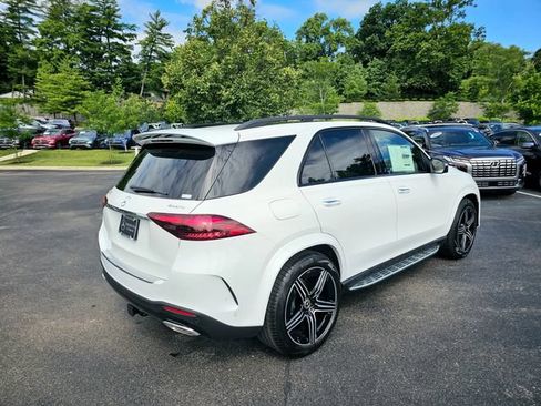 New 2026 Mercedes-Benz GLE 580 4MATIC image 7
