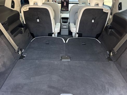 Certified 2025 Volvo EX90 Ultra AWD/4WD image 18