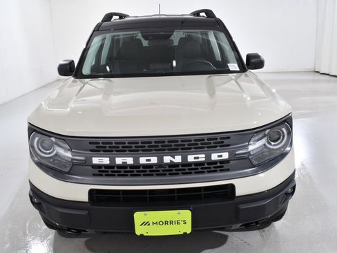 Used 2024 Ford Bronco Sport Badlands image 3