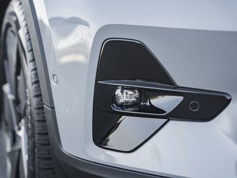 Used 2026 Volvo XC40 B5 Ultra w/ Protection Package Premier image 14