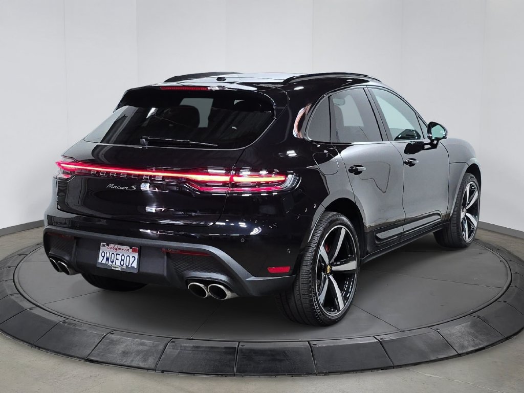 Certified 2026 Porsche Macan S AWD/4WD image 7