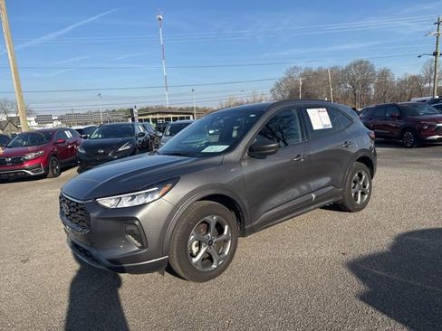 Used 2024 Ford Escape ST-Line w/ Tech Pack #1 image 3