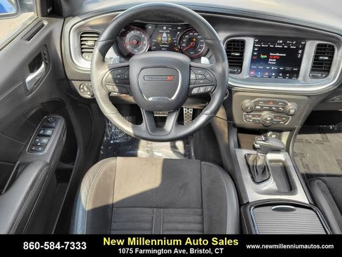 Used 2019 Dodge Charger Scat Pack w/ Daytona Edition Group image 13