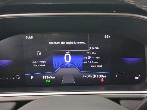 Used 2025 Volkswagen Taos SE image 18