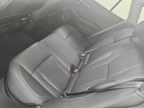 Certified 2024 Subaru Outback Limited AWD/4WD image 11