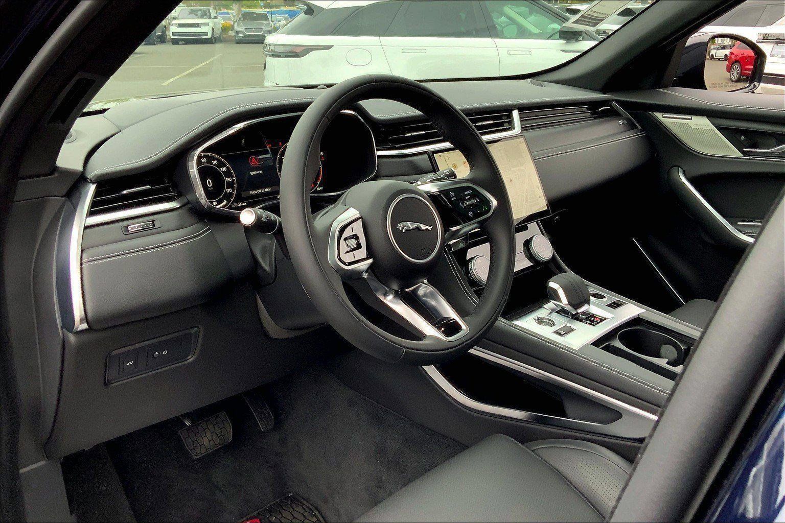 New 2025 Jaguar F-PACE R-Dynamic S AWD/4WD image 2