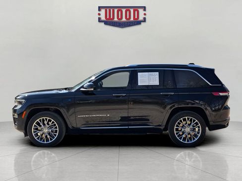 Used 2022 Jeep Grand Cherokee Summit w/ Advanced Protech Group IV image 4