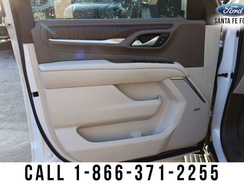 Used 2021 GMC Yukon Denali w/ Denali Ultimate Package image 8