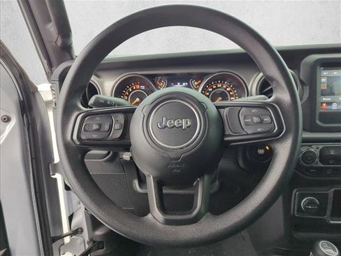 Used 2023 Jeep Gladiator Sport w/ Trailer Tow Package image 12