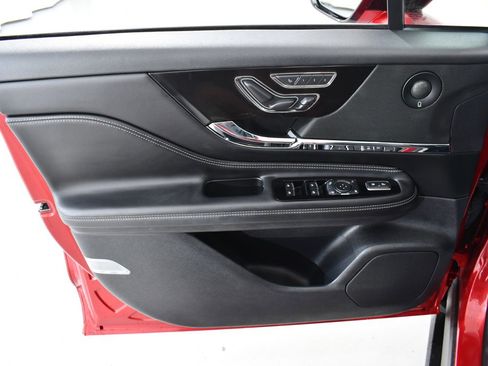 Used 2022 Lincoln Corsair Grand Touring w/ Elements Technology Bundle image 25