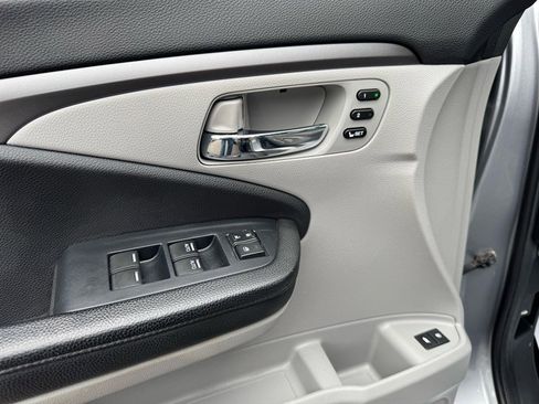 Used 2021 Honda Pilot EX-L image 12