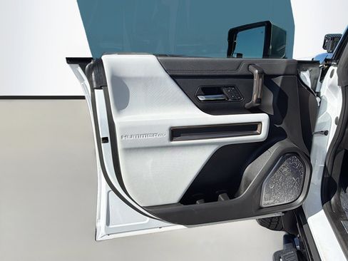 Used 2022 GMC Hummer EV Edition 1 w/ LPO, Illumination Package image 21