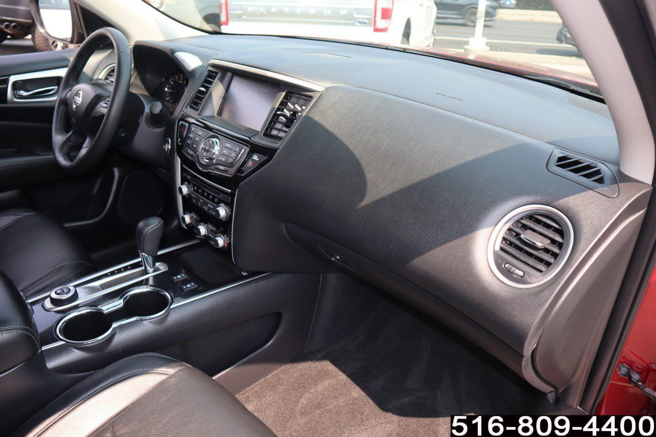 Used 2018 Nissan Pathfinder SV w/ SV Tech Package AWD/4WD image 29