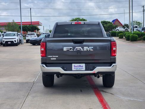 New 2026 RAM 1500 2WD Crew Cab image 8