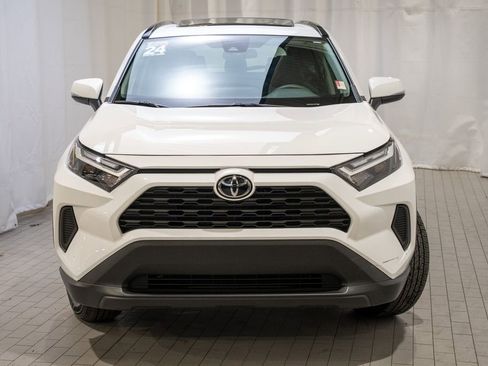 Used 2024 Toyota RAV4 XLE image 3