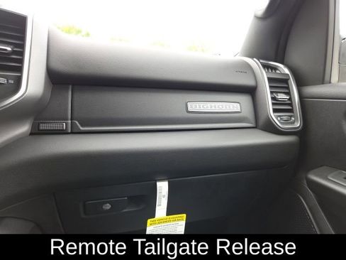 New 2026 RAM 1500 Big Horn AWD/4WD image 30