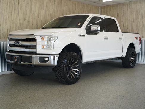 Used 2016 Ford F150 Lariat w/ Equipment Group 502A Luxury AWD/4WD image 4