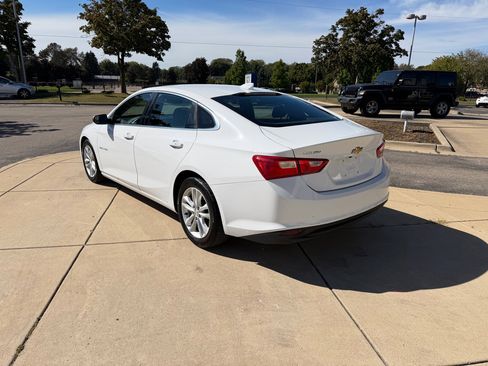 Used 2016 Chevrolet Malibu LT w/ Leather Package image 7