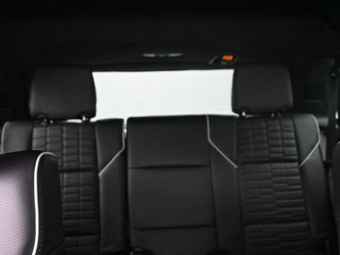 Used 2023 Cadillac Escalade Sport Platinum w/ LPO, ONYX Package image 16