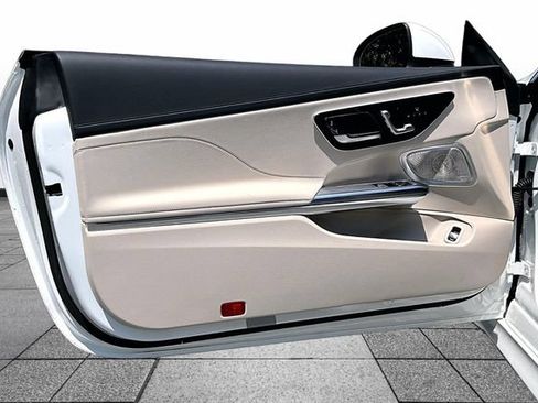 Certified 2024 Mercedes-Benz CLE 300 4MATIC Coupe image 23