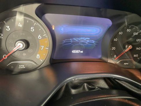 Certified 2025 Jeep Compass Limited AWD/4WD image 16