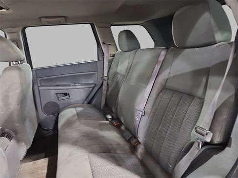 Used 2006 Jeep Grand Cherokee Laredo image 17