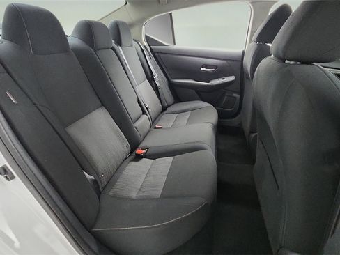 Used 2022 Nissan Sentra SV image 25