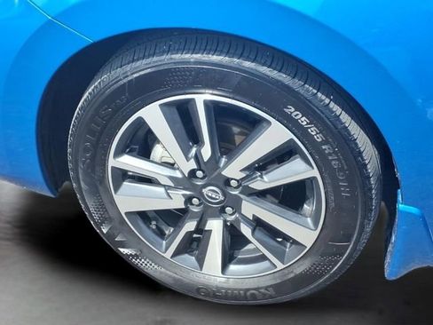 Used 2024 Nissan Versa S w/ S Plus Package FWD image 18