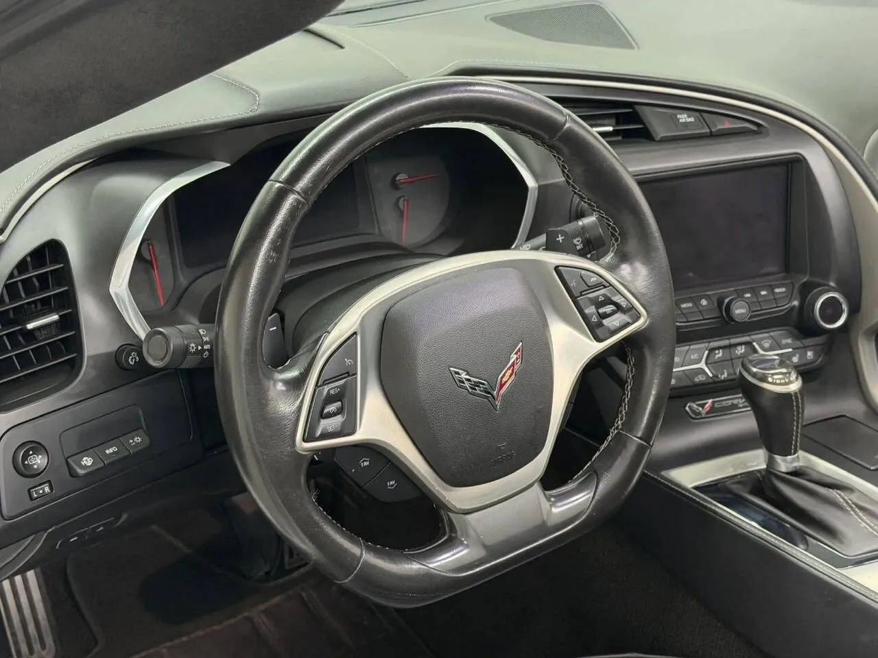Used 2016 Chevrolet Corvette Stingray Coupe w/ 3LT Preferred Equipment Group RWD image 16
