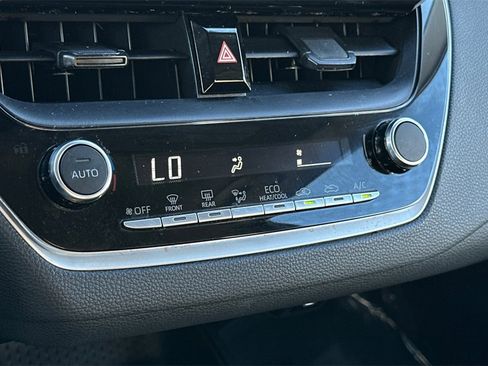 Used 2024 Toyota Corolla LE image 23